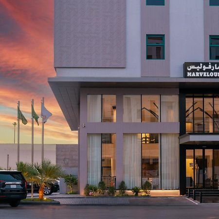 Marvelous Hotel Tabuk Buitenkant foto